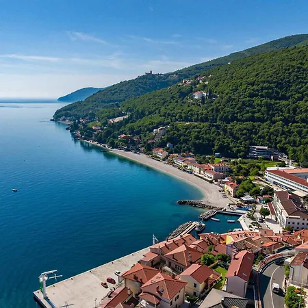 アパート Casa Del Porto Seafront - Happy Mošćenička Draga